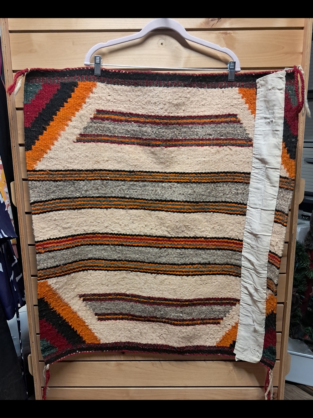 Vintage Navajo Handwoven Southwestern Single Saddle Blanket 29" X 33.5" - Picture 2 of 3
